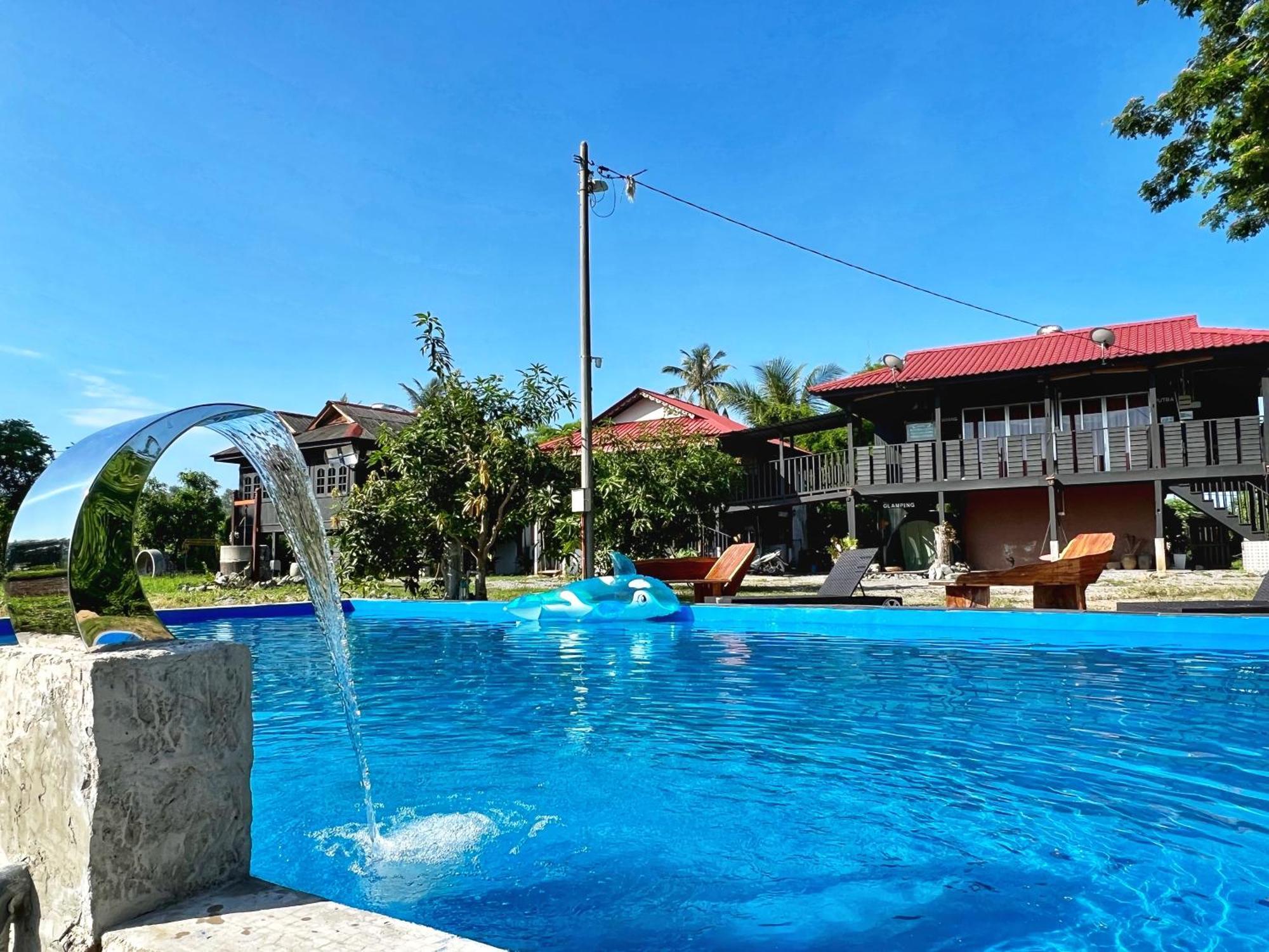 Rumah Kurnia Кангар Экстерьер фото